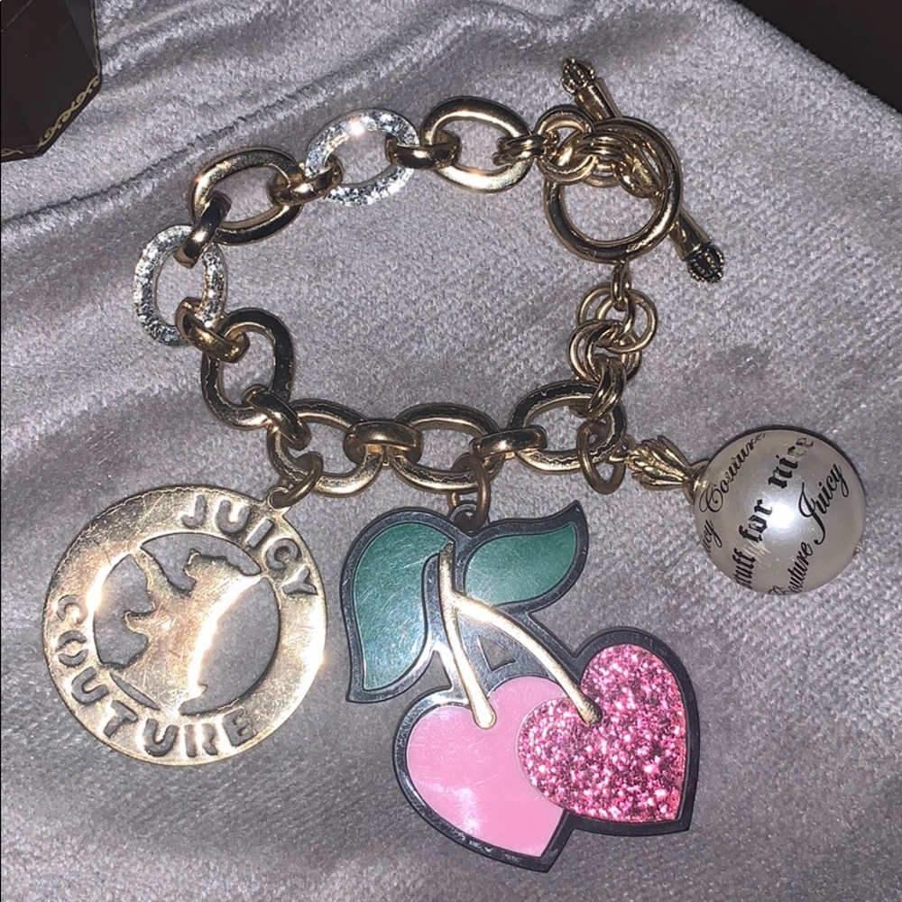 🍭Juicy couture charm bracelet🍭